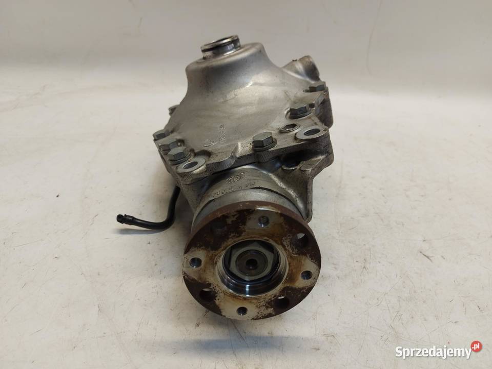 BMW G23 G22 M440i Cabrio Most przedni reduktor