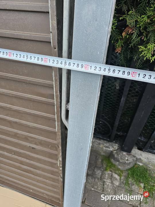 Brama garażowa używana Bąków