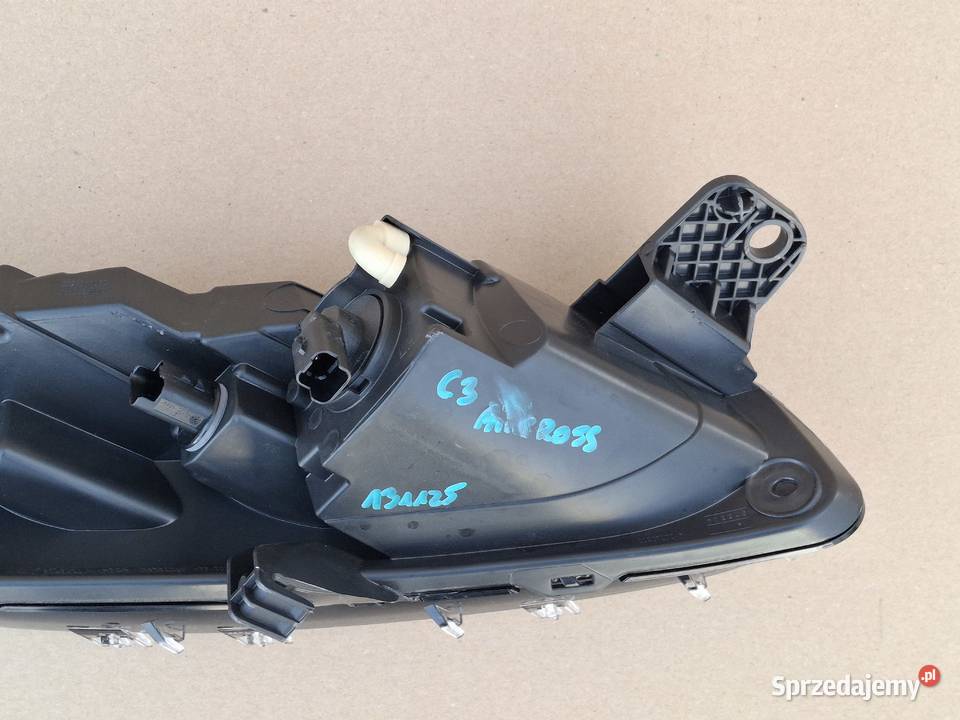 CITROEN C3 III BERLINGO REFLEKTOR LEWY LED LAMPA lubuskie Bieleń