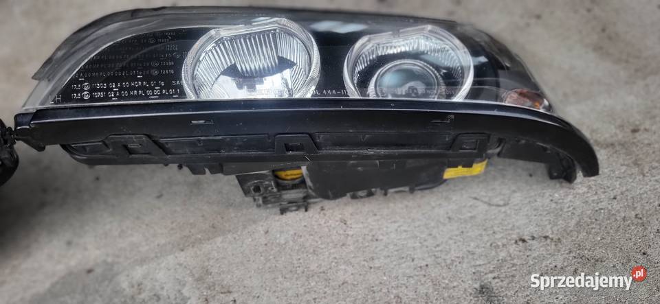 Sprzedam lampy bmw e39 xenon Lampy przednie Narol