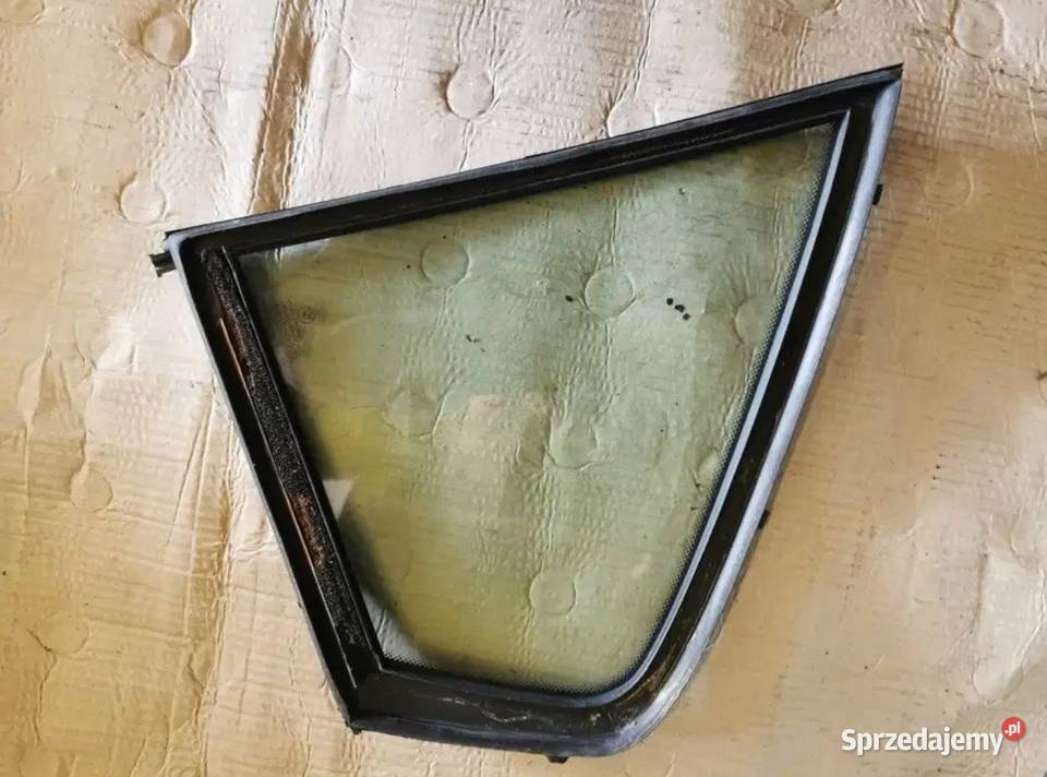 Szyba prawy tył trójkąt BMW E38 osobowe Żory