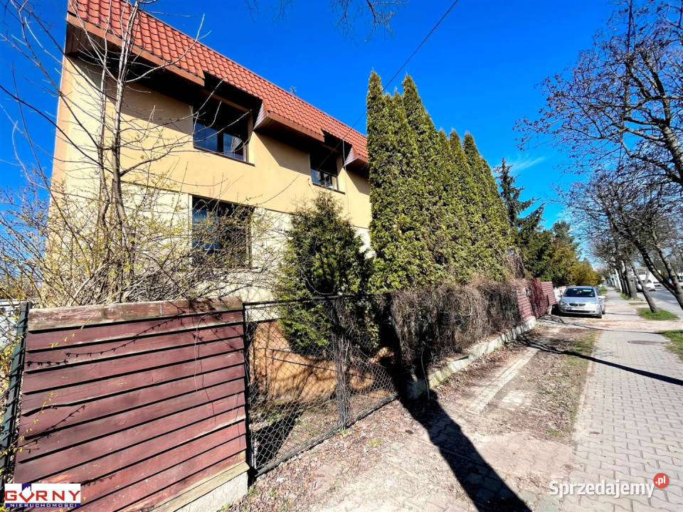sprzedaży domu Piotrków Trybunalski 300m2
