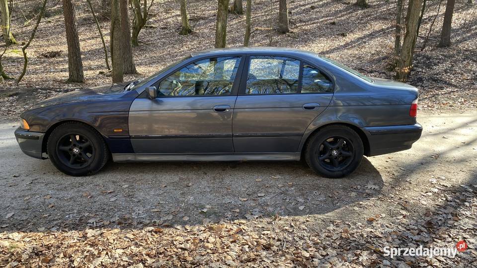 BMW E39 523i LPG 334000km Rumia