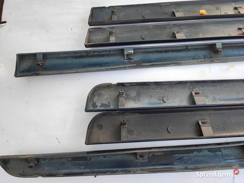 Listwa dolna drzwi Volvo V70 S60 listwa boczna Lipno sprzedam