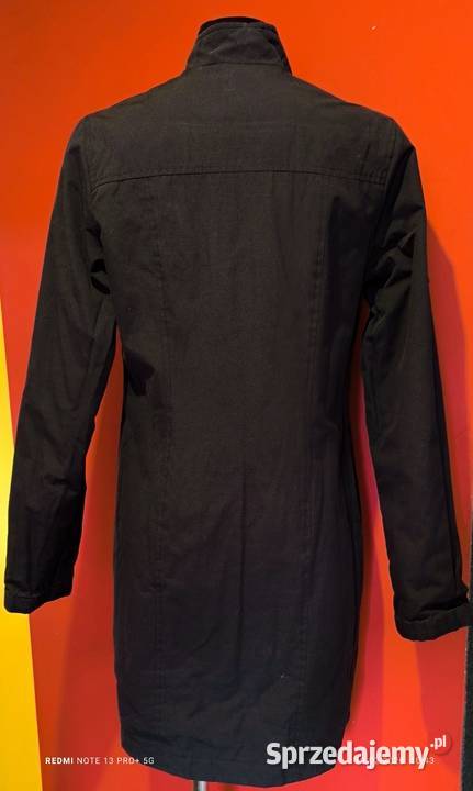 Fajny płaszcz na wiosnę z kieszonkami Kurtki i płaszcze Bolesławiec
