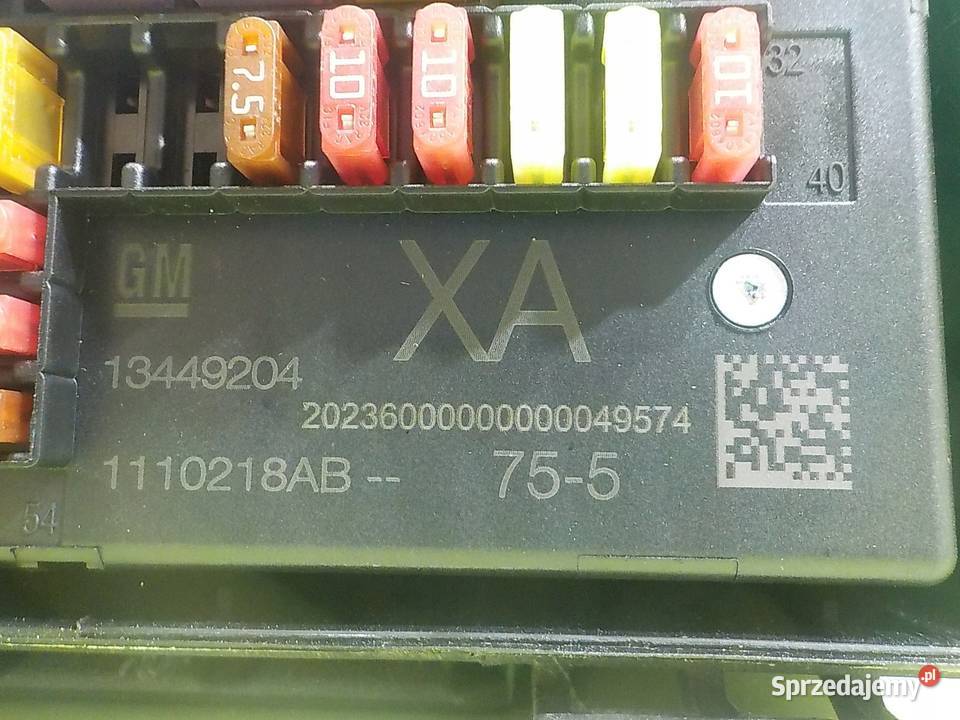 OPEL ASTRA J GTC 14 B 15r 3D skrzynka Skrzynki bezpieczników Suków