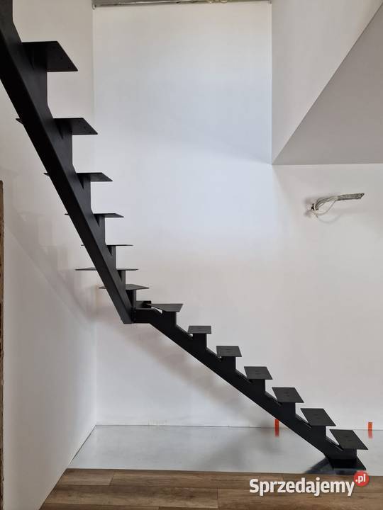Schody stalowe schody dębowe konstrukcja drewno sprzedam