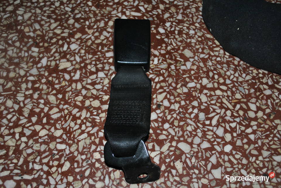 Zaczep pasa bezpieczeństwa tylny środkowy BMW Motoryzacja Poręba