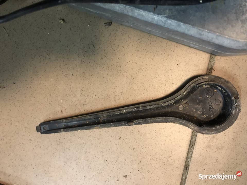 Manetka 174633 STERNDRIVE Piła