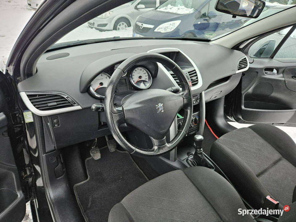Peugeot 207 Opłacony Zdrowy Zadbany Serwisowany światła przeciwmgielne 207