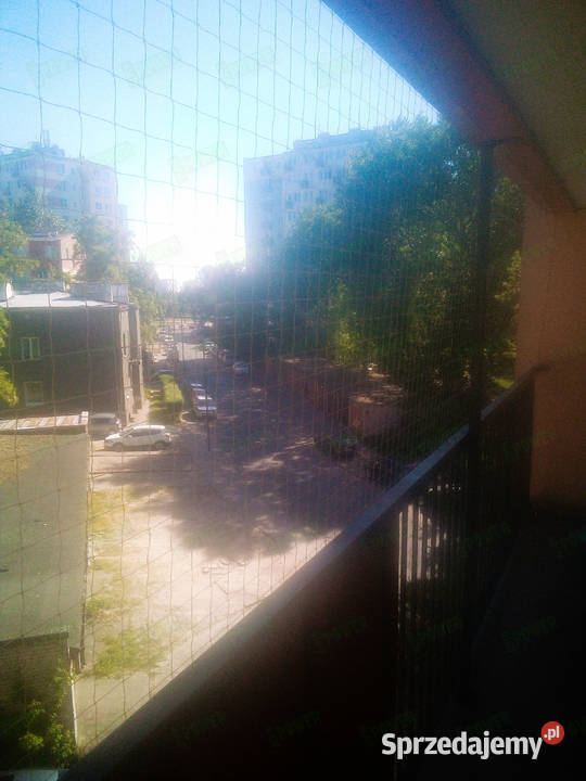 Siatka na balkon przeciw ptakom z montażem Warszawa
