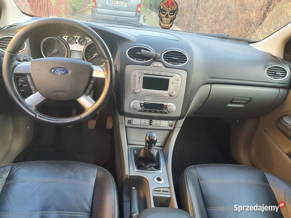 FORD FOCUS 18 BENZYNA SUPER STAN nieuszkodzony Łęg Tarnowski sprzedam