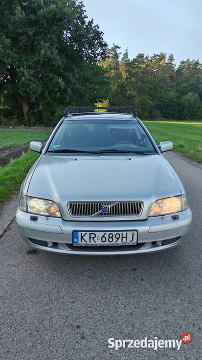 VOLVO V40 19D blacharce łódzkie Gorzkowice