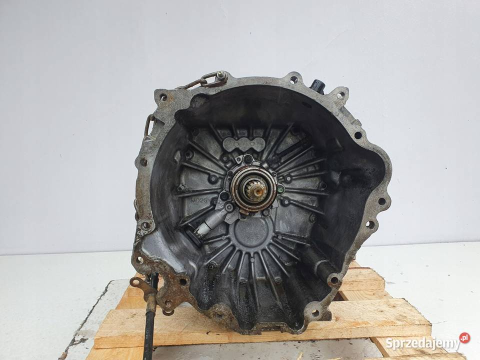 Mitsubishi Canter Fuso 30 TD SKRZYNIA BIEGÓW osobowe sprzedam