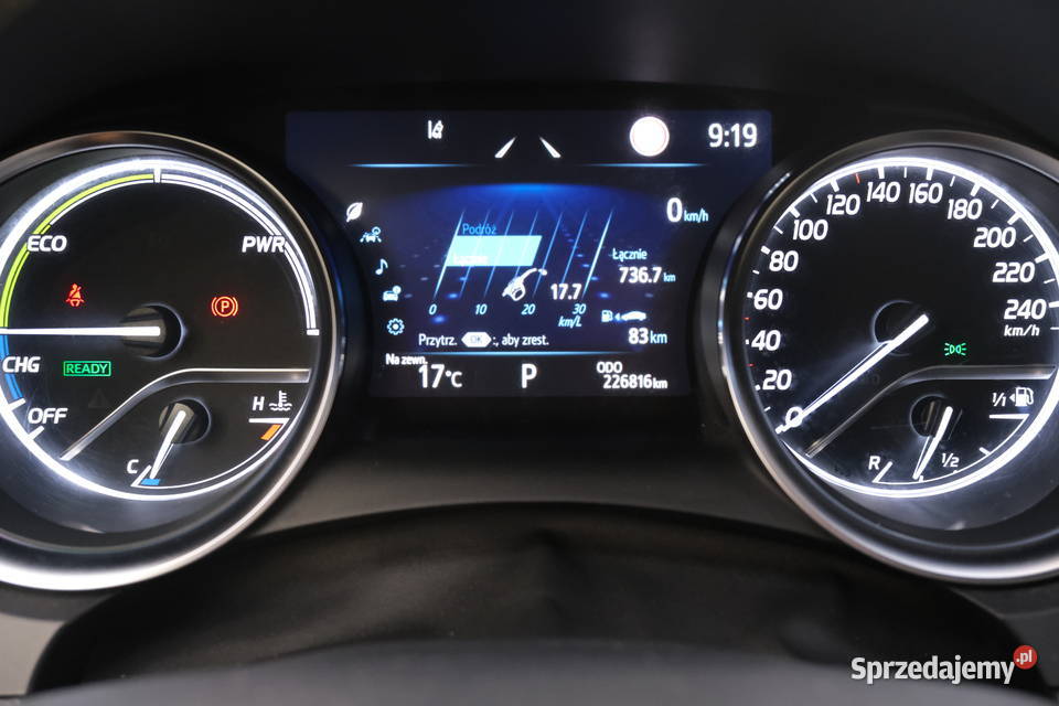 TOYOTA CAMRY 2021 248700 ccm 178 Warszawa