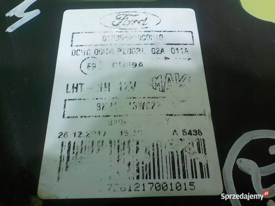 FORD TRANSIT CUSTOM I 20 TDCI 17r 5D lampa prawa Suków