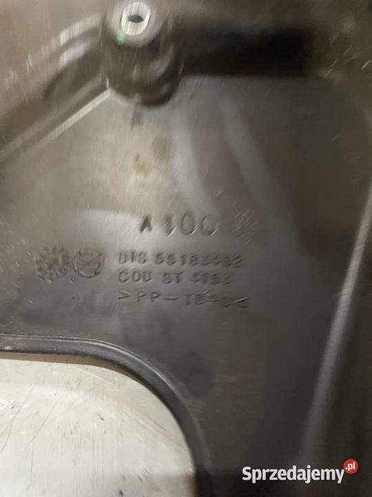 obudowa rozrządu 55183453 fiat 500 panda 12 8v Pozostałe