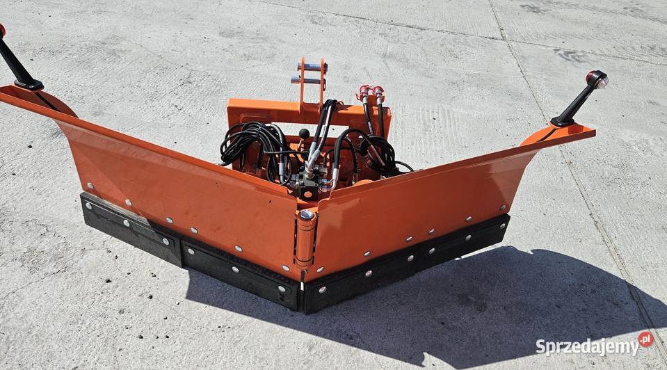 ŁADOWACZ CZOŁOWY III SEKdO c360 c330 MF255 ZETOR nieuszkodzony