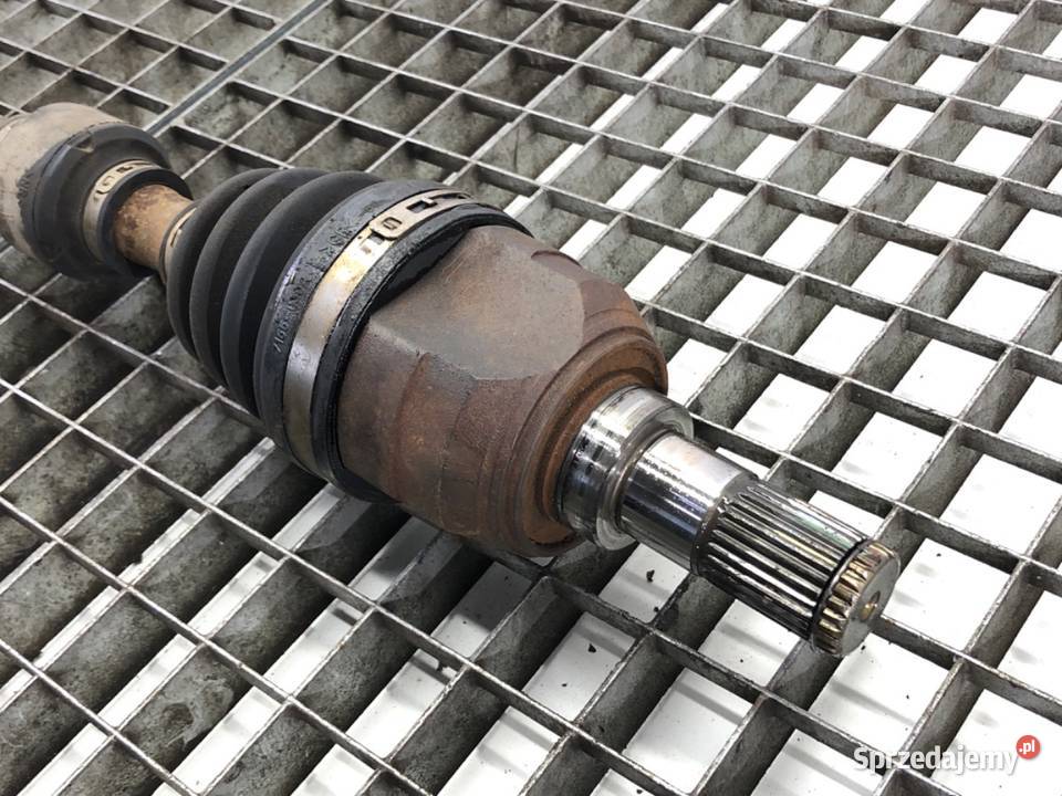 PÓŁOŚ LEWY PRZÓD HYUNDAI ix20 14 78 PRZEGUB