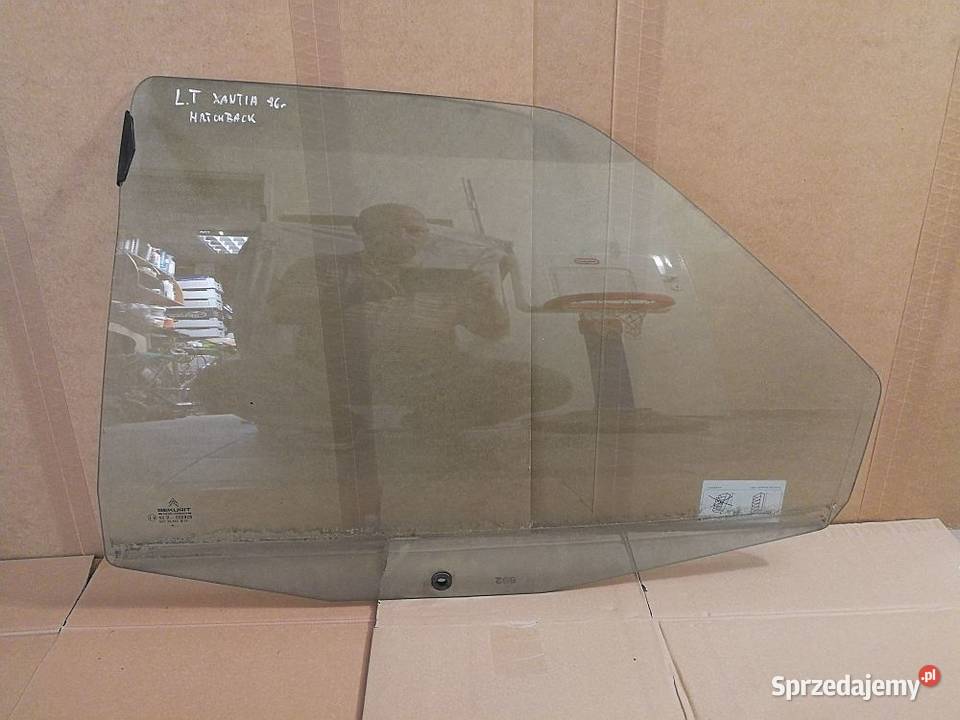 Szyba Lewy Tył Tylna CITROEN XANTIA Hatchback Rok produkcji 1996 Kąty Wrocławskie