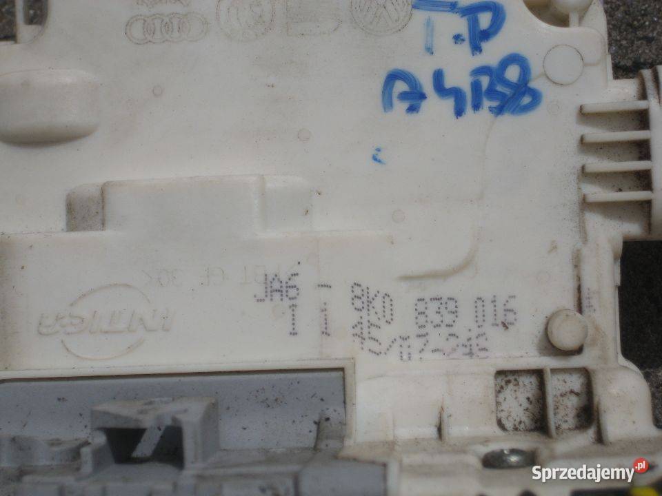 audi a4 b8 0815r zamek drzwi tył prawy 8k0839016 Rakoniewice