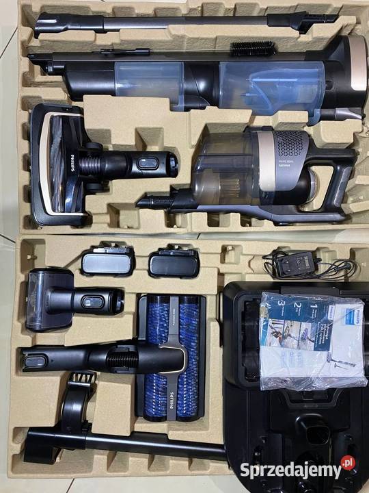 Odkurzacz pionowy Philips AquaTrio 9000 model AGD drobne sprzedam