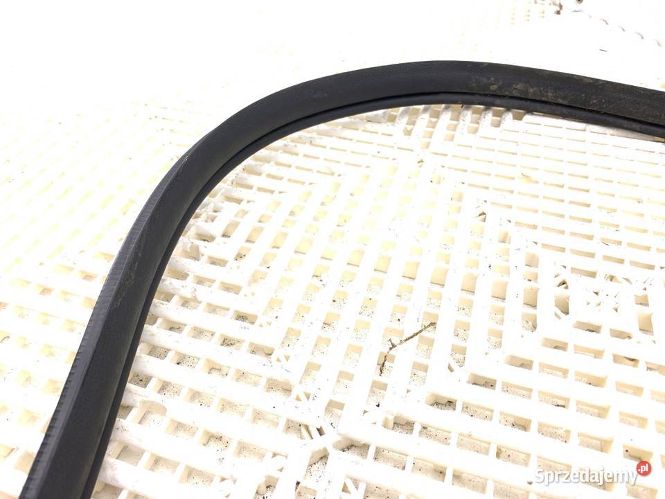 USZCZELKA DRZWI TYŁ PRAWA KIA SPORTAGE IV SUV podkarpackie