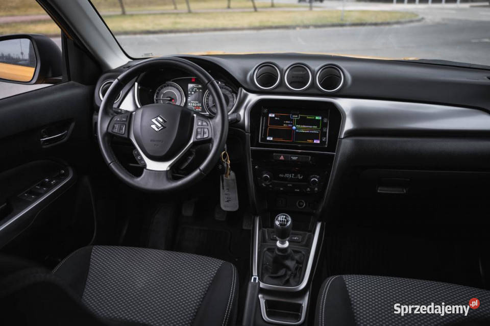 Suzuki Vitara 14 BoosterJet światła przeciwmgielne śląskie Zabrze