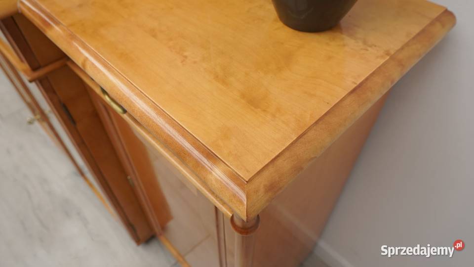 Stylowa komoda BIEDERMEIER renowacji Jerka