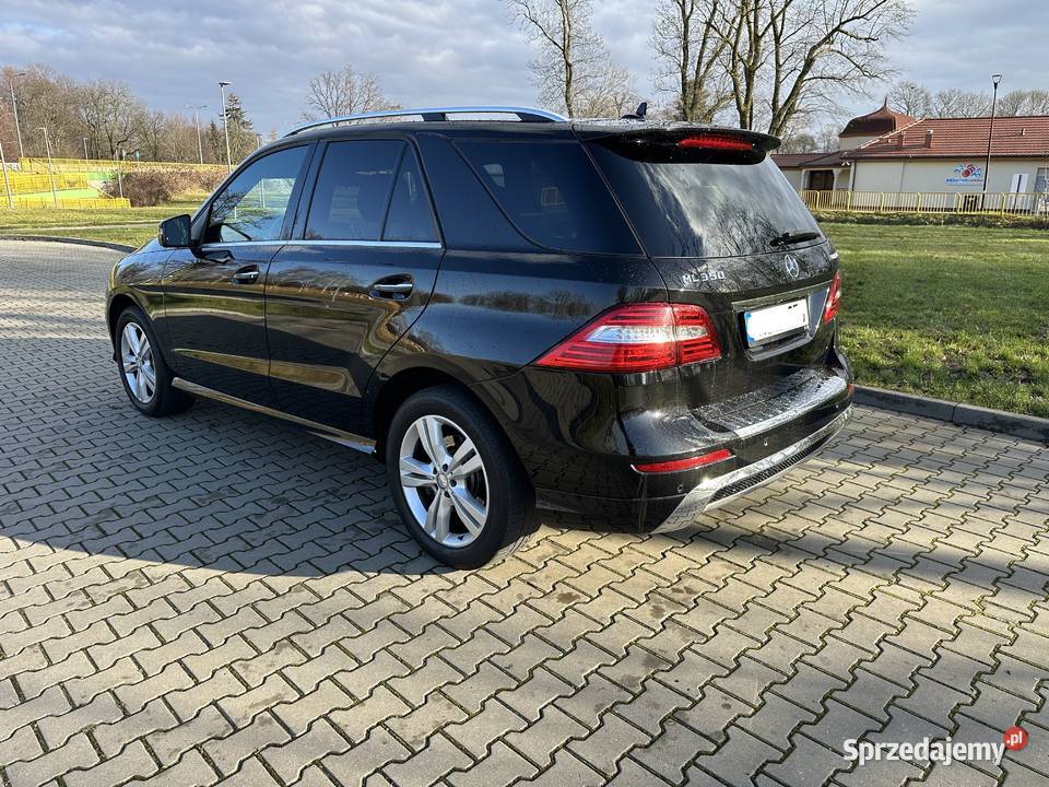 MercedesBenz ML 4MaticAMGBixenon ILSSerwisHarman diesel