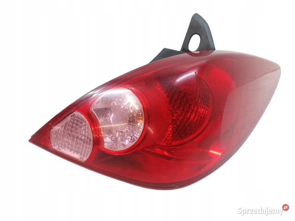LAMPA TYŁ PRAWA EU Nissan Tiida I 20042012