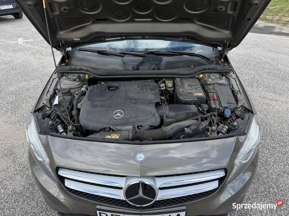 Mercedes A 16 BENZYNA Klimatronik Nawigacja Ledy Motoryzacja