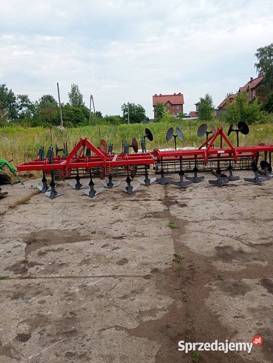 Agregat podorywkowy 3m z wałem Kiwity
