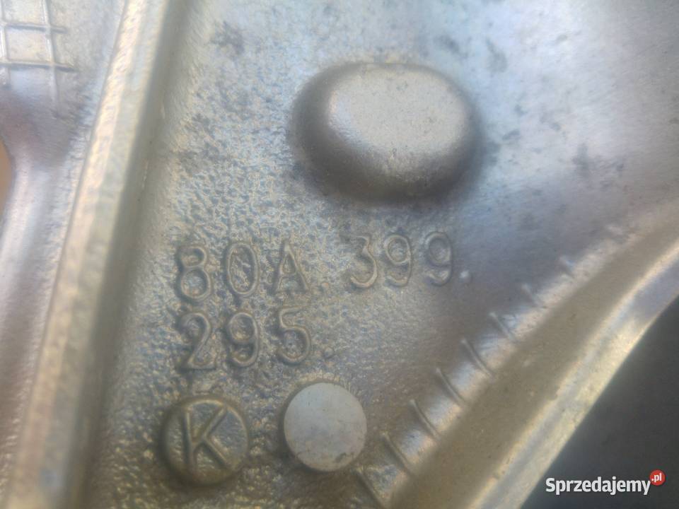80A399295 wspornik łapa sanek silnika AUDI A6 A7 osobowe zachodniopomorskie Dębno