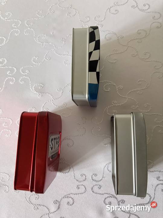 Puszki metalowe STR8 retro vintage zestaw 3