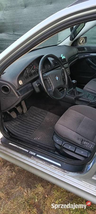 Bmw 523i w całości Wołów