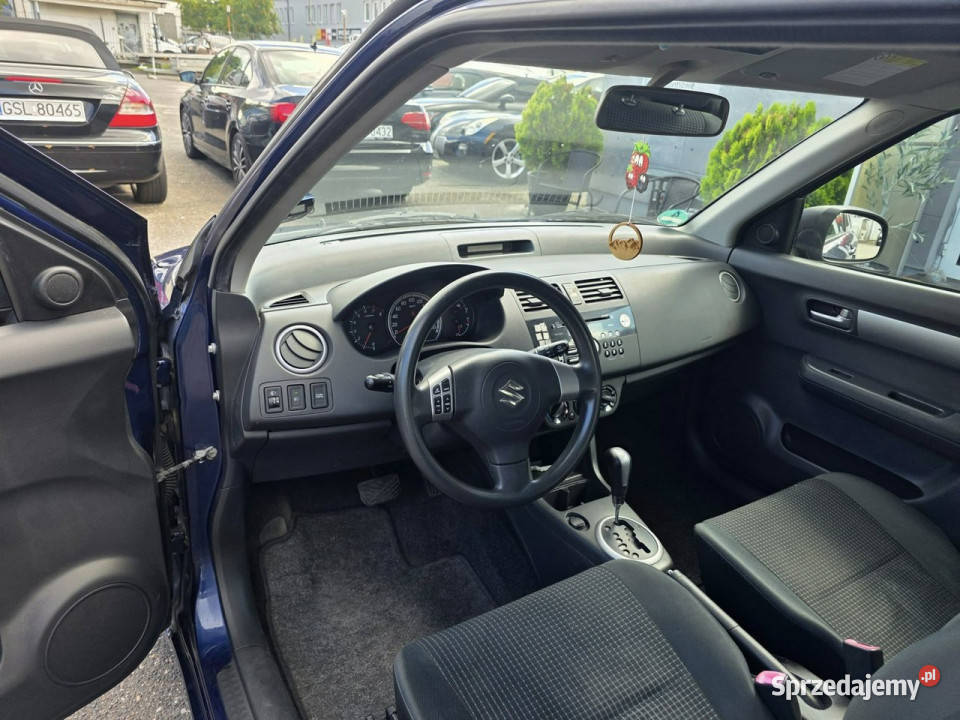 Suzuki Swift 15 Benzyna 102 Automat Klimatyzacja wspomaganie kierownicy Słupsk