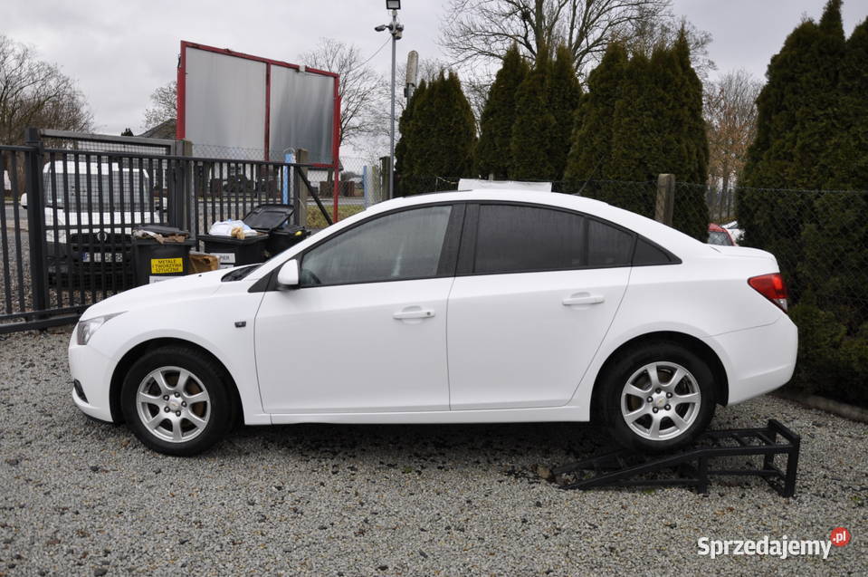 chevrolet cruze biała ślicznotka