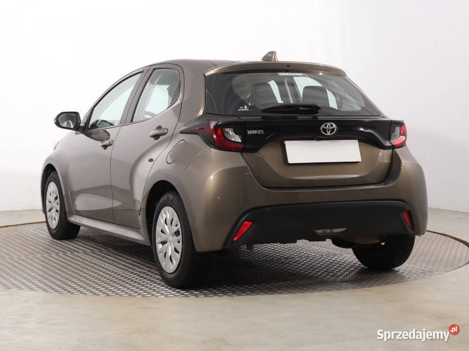 Toyota Yaris 15 VVTi asystent pasa ruchu Katowice sprzedam
