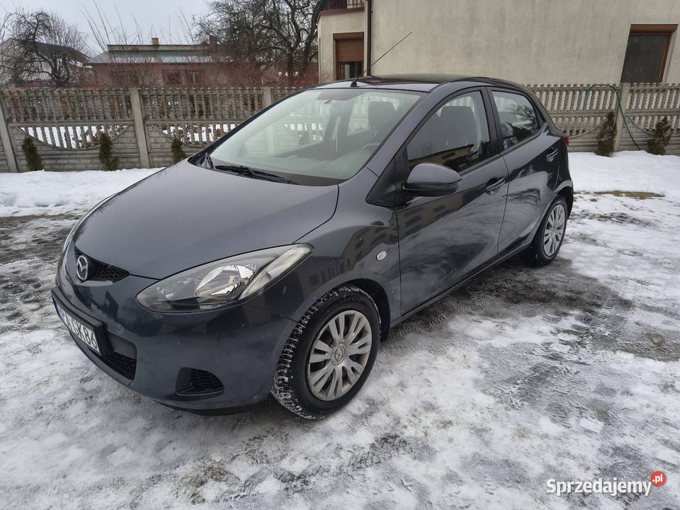 Mazda 2 13 benzyna łódzkie Tomaszów Mazowiecki