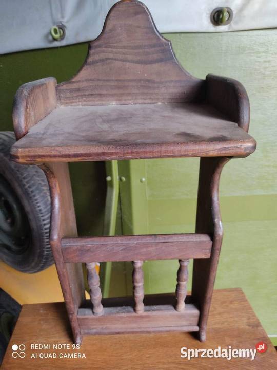 Unikatowa Półka z pełnego drewna na szaliki i Półki Iłża