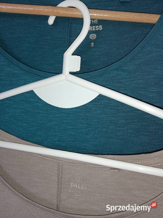 Sukienki dzianinowe CA Wrocław