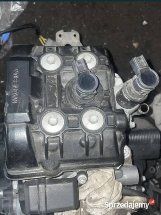 Pokrywa dekiel głowicy KTM 1290 Superduke GT Ostrów Wielkopolski