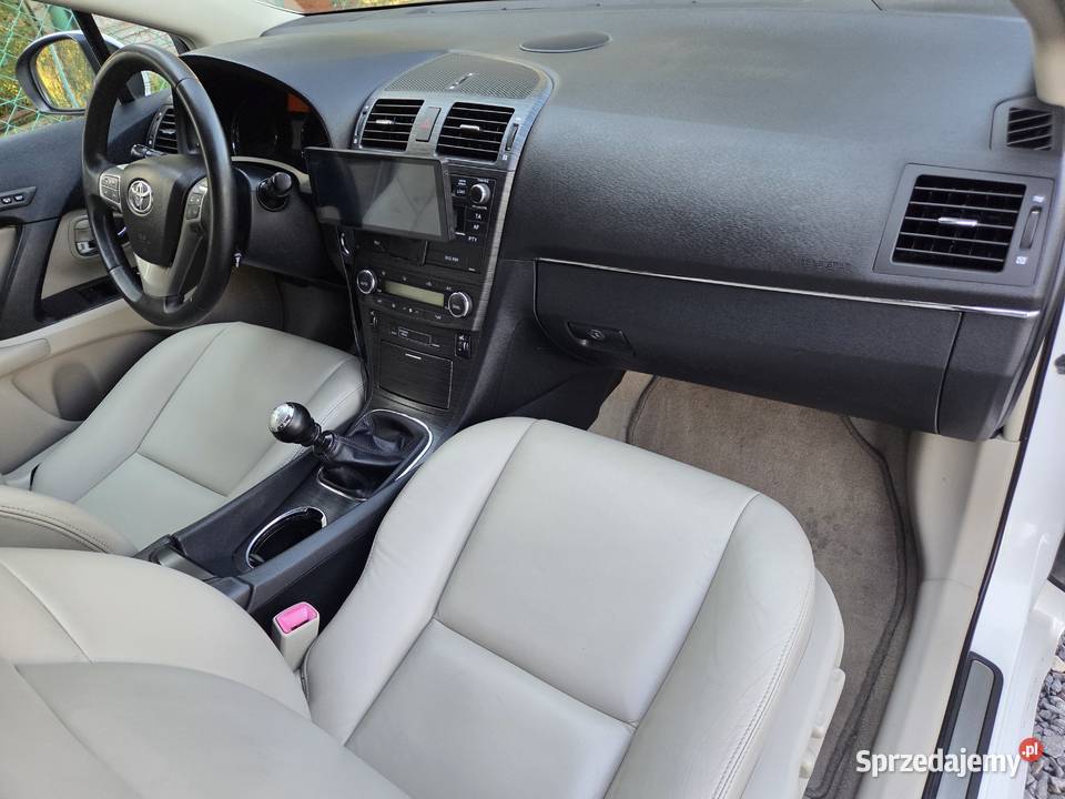TOYOTA AVENSIS 20 D4DSPROWADZONYŁAŃCUCH Zamość sprzedam