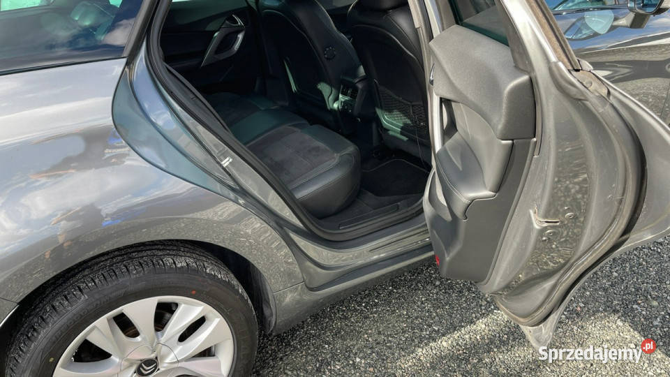 Citroen DS5 Automat Zarejestrowany Ubezpieczony światła przeciwmgielne DS5 Elbląg