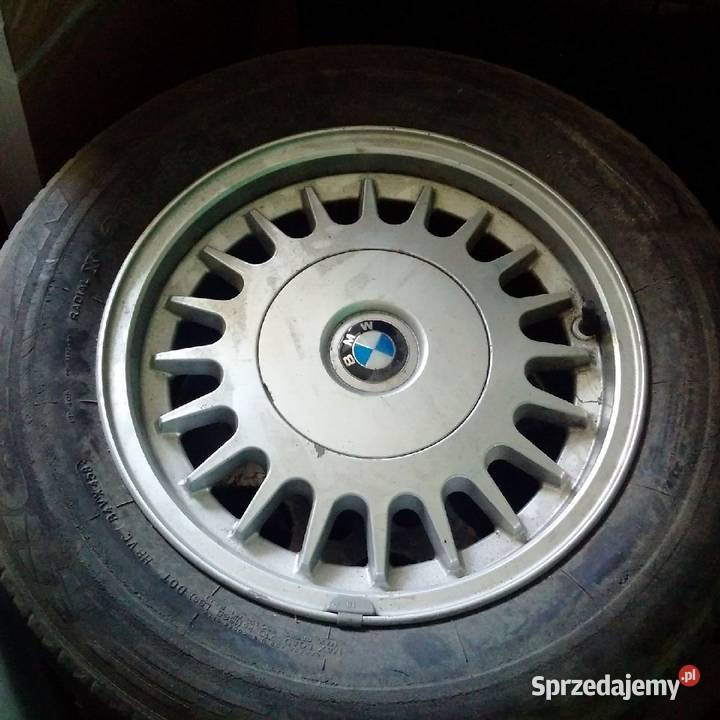 Sprzedam felgi aluminiowe z oponami do BMW Średnica 15" pomorskie Kwidzyn