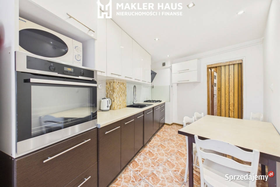 Duże przestronne mieszkanie w centrum 908 m2