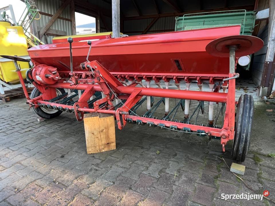 Siewnik zbożowy 250m nieuszkodzony Maszyny rolnicze lubelskie