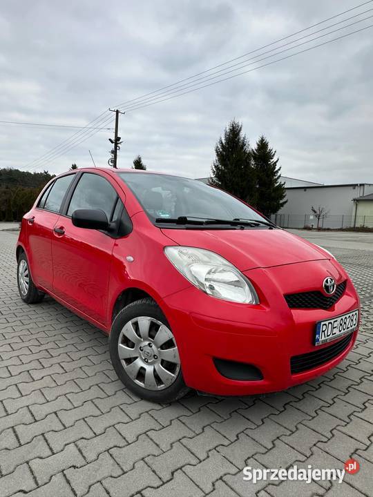Sprzedam toyotę yaris stan podkarpackie Brzeźnica