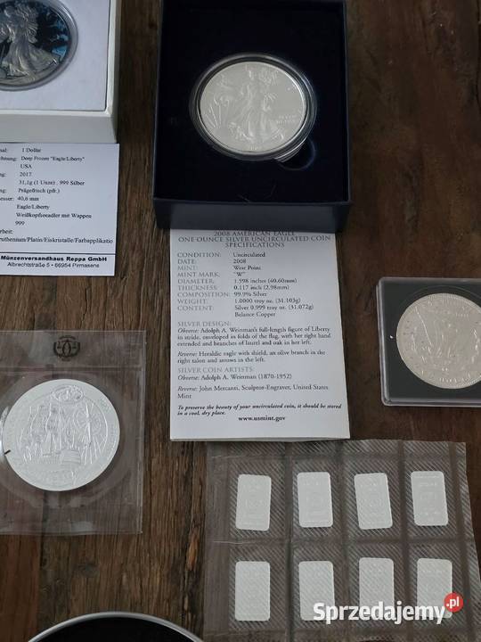 Zestaw srebrnych monet i sztabek inwestycyjnych